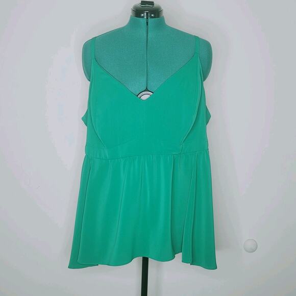 Torrid‎ Size 3 3X Kelly Green Flowy Fairy Babydoll Top Tinkerbell Princess Tiana - Picture 1 of 8